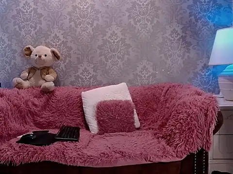Snapshot of Ella_Raven chatting on 04/03/26, 05:16 Ella Raven online show from 04/03/26, 05:16