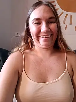 KisaVixen online show from 10/23/25, 12:15