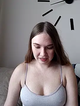 KisaVixen online show from 03/03/26, 12:44