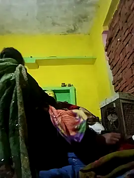 Snapshot of Rubi12A chatting on 12/18/25, 02:39 Rubi12A online show from 12/18/25, 02:39