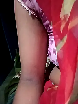 Snapshot of Rubi12A chatting on 03/10/26, 05:07 Rubi12A online show from 03/10/26, 05:07