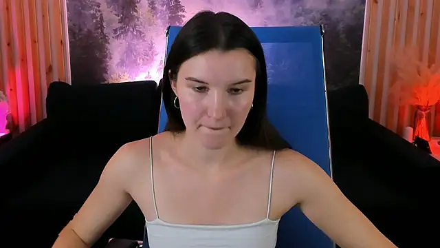 AgataWillis online show from 10/17/25, 09:56