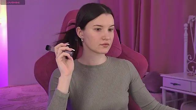 Snapshot of AgataWillis chatting on 05/04/26, 04:41 AgataWillis online show from 05/04/26, 04:41