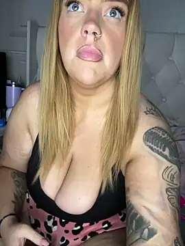 MysteriousMylaX online show from 12/20/25, 06:15