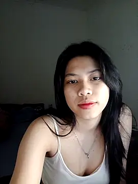 Snapshot of Katanh chatting on 04/06/26, 11:11 Katanh online show from 04/06/26, 11:11