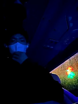 Snapshot of linh21107 chatting on 11/06/25, 11:22 linh21107 online show from 11/06/25, 11:22