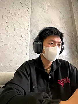 Snapshot of linh21107 chatting on 11/07/25, 01:16 linh21107 online show from 11/07/25, 01:16