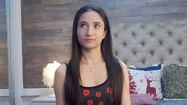 CarolinaBlair online show from 12/20/25, 07:15