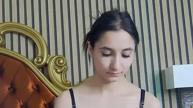 CarolinaBlair online show from 06/16/26, 02:58