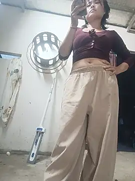 linda bae00 online show from 07/08/26, 11:58