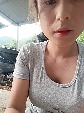 linda bae00 online show from 07/25/26, 11:13