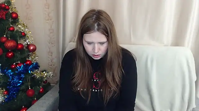 Snapshot of AdelinaLawson chatting on 12/27/24, 06:31 AdelinaLawson online show from 12/27/24, 06:31