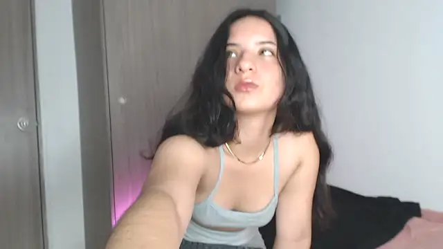 Snapshot of __abrill__ chatting on 12/16/25, 04:28 abrill online show from 12/16/25, 04:28