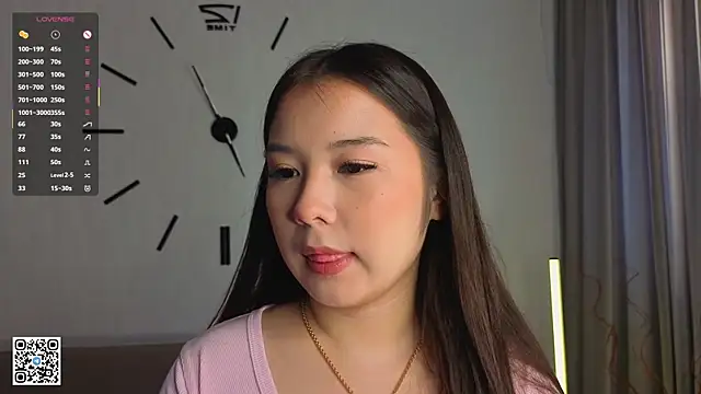 AlberthaEscue online show from 09/22/25, 04:14