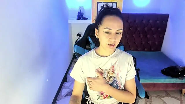 alison moon7 online show from 11/14/25, 12:48