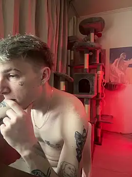 Snapshot of davesinner chatting on 02/24/26, 09:13 davesinner online show from 02/24/26, 09:13