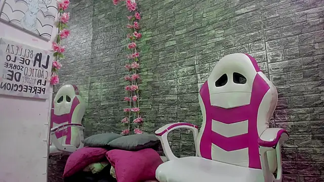 karoll  sex online show from 02/26/26, 12:37