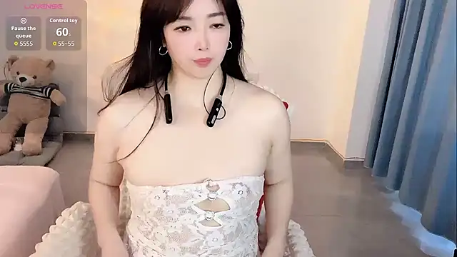 Xiali-166 online show from 02/08/26, 12:14