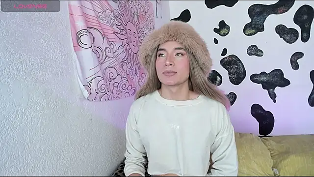 Snapshot of brihanna_cooper chatting on 12/05/25, 01:20 brihanna cooper online show from 12/05/25, 01:20