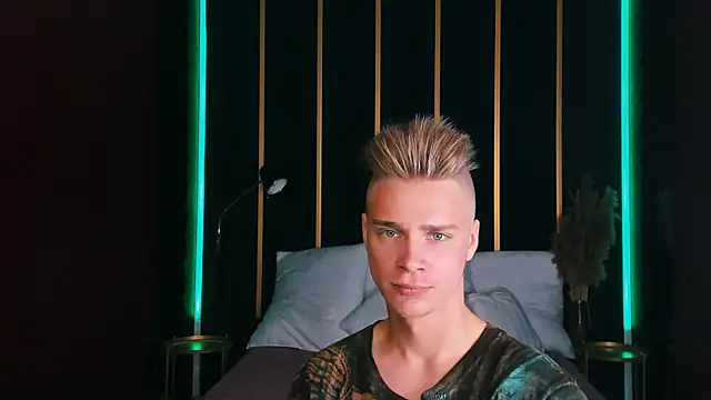 LawrenceMiles online show from 09/15/25, 10:48