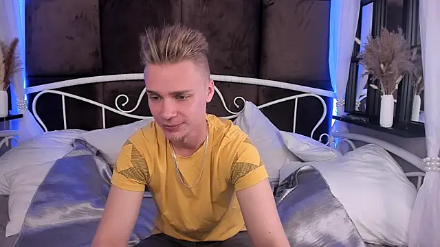 LawrenceMiles online show from 09/24/25, 10:29