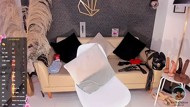 Snapshot of Katia_fire chatting on 09/28/25, 05:13 Katia fire online show from 09/28/25, 05:13