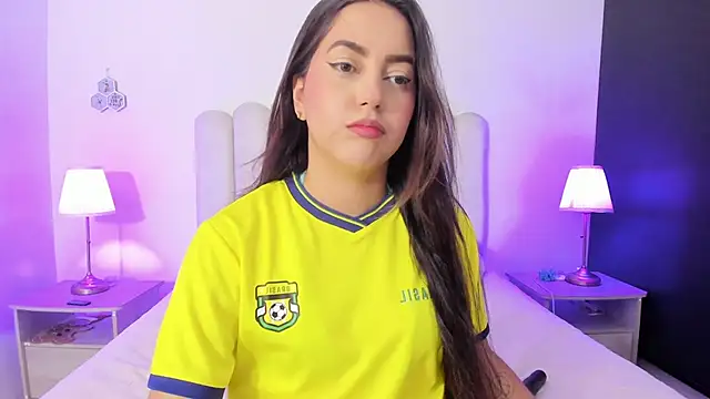 SofieBunnie online show from 06/12/26, 11:35