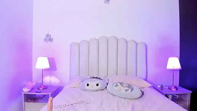 SofieBunnie online show from 06/22/26, 03:25