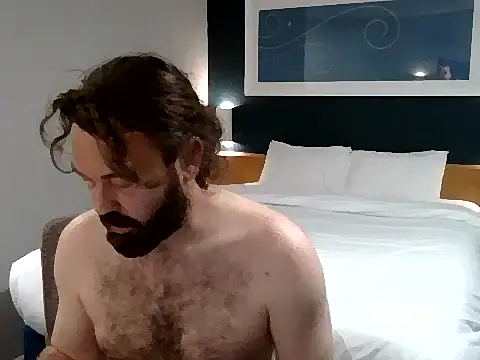 rogerevenmore online show from 12/01/25, 02:44