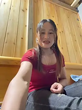 Snapshot of phungtiti chatting on 09/27/25, 03:55 phungtiti online show from 09/27/25, 03:55