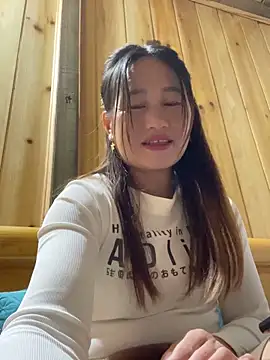 phungtiti online show from 11/15/25, 01:47