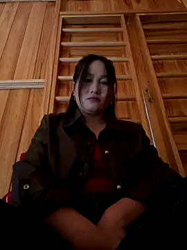 phungtiti online show from 12/22/25, 01:24