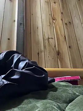 phungtiti online show from 01/14/26, 01:39