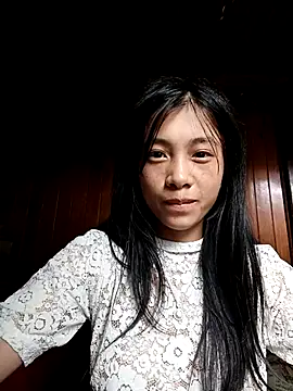 EmLy02 online show from 09/28/25, 06:52