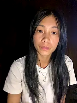 EmLy02 online show from 10/13/25, 01:00