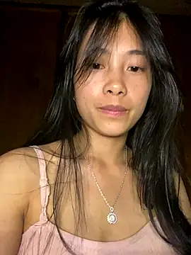 EmLy02 online show from 10/17/25, 02:41