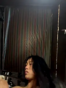 EmLy02 online show from 12/20/25, 09:27