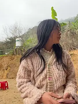 EmLy02 online show from 01/07/26, 02:58