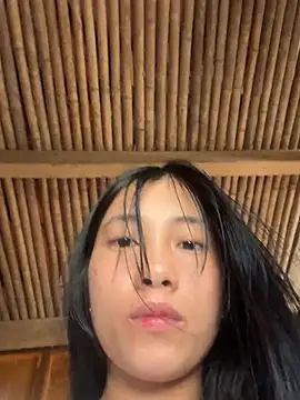 EmLy02 online show from 05/07/26, 01:55