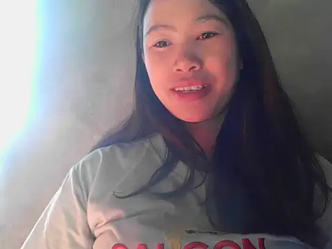 fanchunn online show from 12/19/25, 01:45