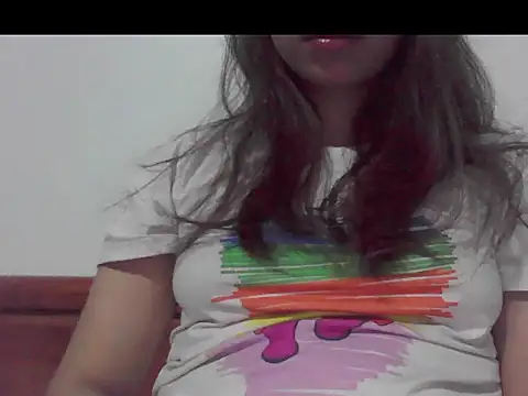 Snapshot of fanchunn chatting on 04/09/26, 03:28 fanchunn online show from 04/09/26, 03:28
