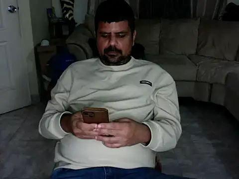 Snapshot of Diabloproducciones chatting on 09/21/25, 12:12 Diabloproducciones online show from 09/21/25, 12:12
