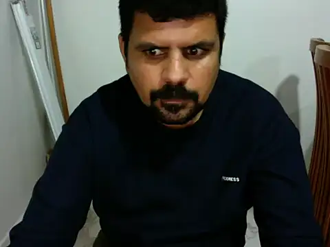 Snapshot of Diabloproducciones chatting on 10/01/25, 01:00 Diabloproducciones online show from 10/01/25, 01:00