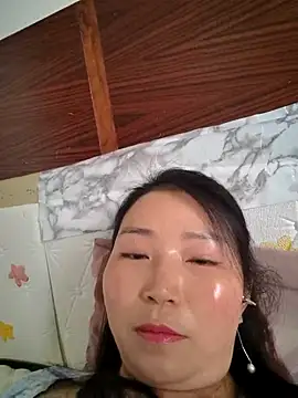 Snapshot of lingling5200 chatting on 05/01/26, 07:35 lingling5200 online show from 05/01/26, 07:35