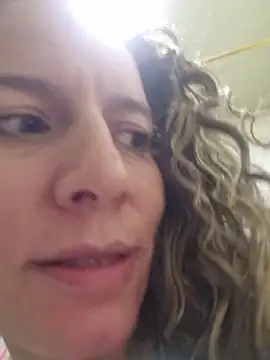 Snapshot of Nina_vallon chatting on 12/05/25, 03:20 Nina vallon online show from 12/05/25, 03:20