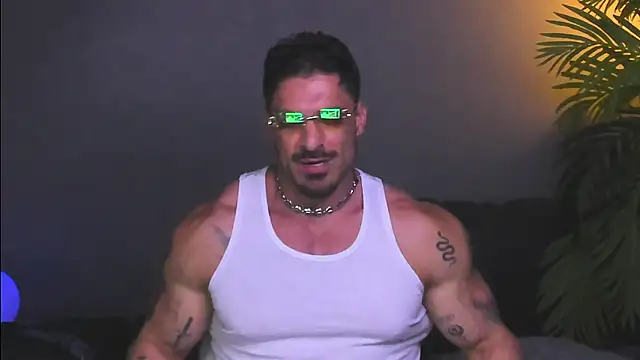 dennis cox1 online show from 12/03/25, 08:12