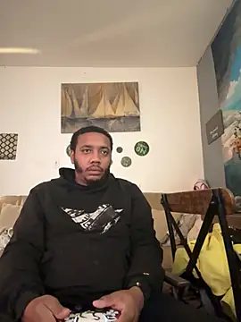 Snapshot of Kingstrokezxx chatting on 11/22/25, 11:15 Kingstrokezxx online show from 11/22/25, 11:15