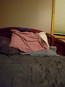 Snapshot of Dillybar41 chatting on 10/13/25, 03:28 Dillybar41 online show from 10/13/25, 03:28