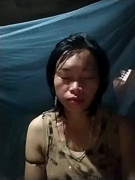 Snapshot of __Ngoc20__ chatting on 09/10/25, 03:28   Ngoc20   online show from 09/10/25, 03:28