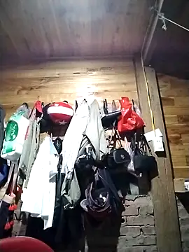 Snapshot of __Ngoc20__ chatting on 10/16/25, 01:56   Ngoc20   online show from 10/16/25, 01:56